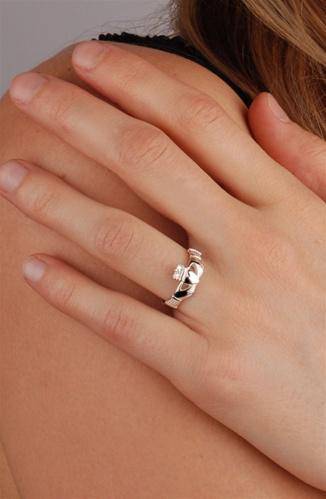 Ladies Silver Claddagh Ring LS-CLAD6 - Uctuk