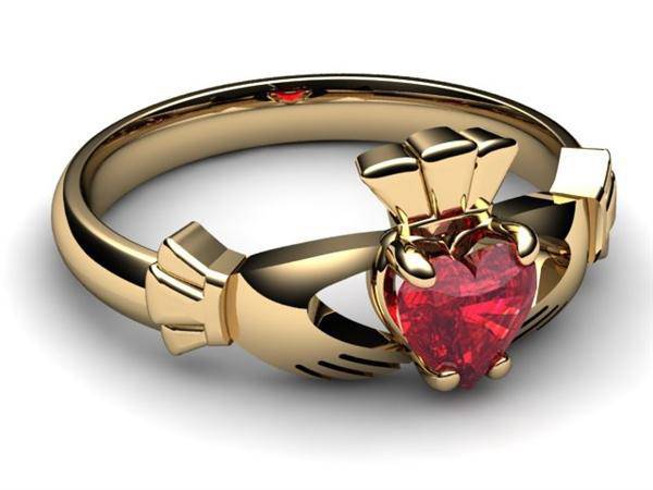 RUBY 14K Gold Claddagh Ring <font color="#FF0000"> IN STOCK!  Ships in 48 Hours!</font> - Uctuk