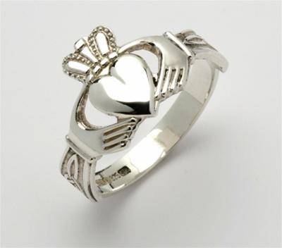Retired MENS Silver Claddagh Ring MSF-R117 - Uctuk