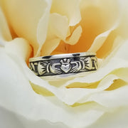 Men's Sterling Silver Oxidized Claddagh Wedding Ring S2828 - Uctuk
